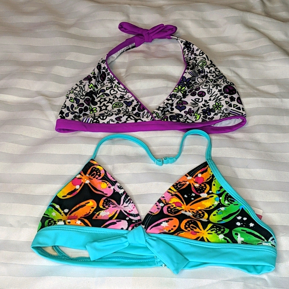 🌵2 NWOT Bikini Tops